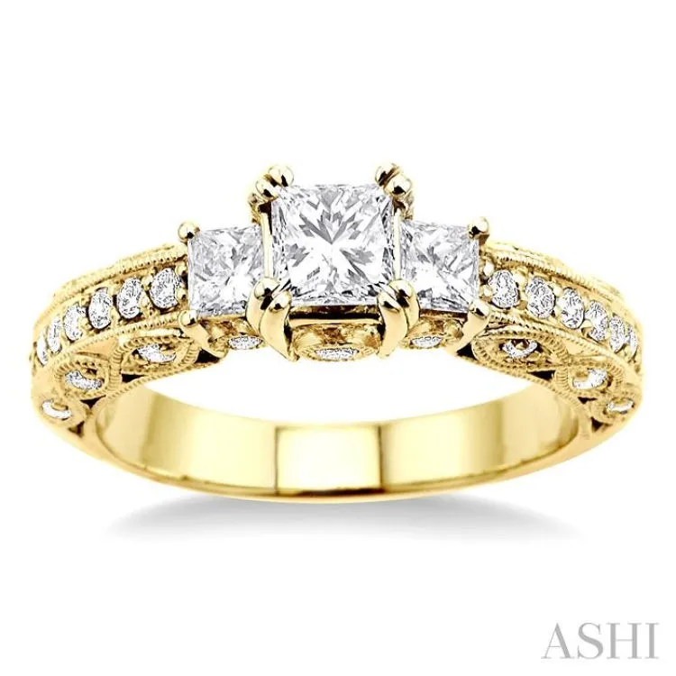 1 1/4 Ctw Diamond Engagement Ring with 1/2 Ct Princess Cut Center Stone in 14K Yellow Gold