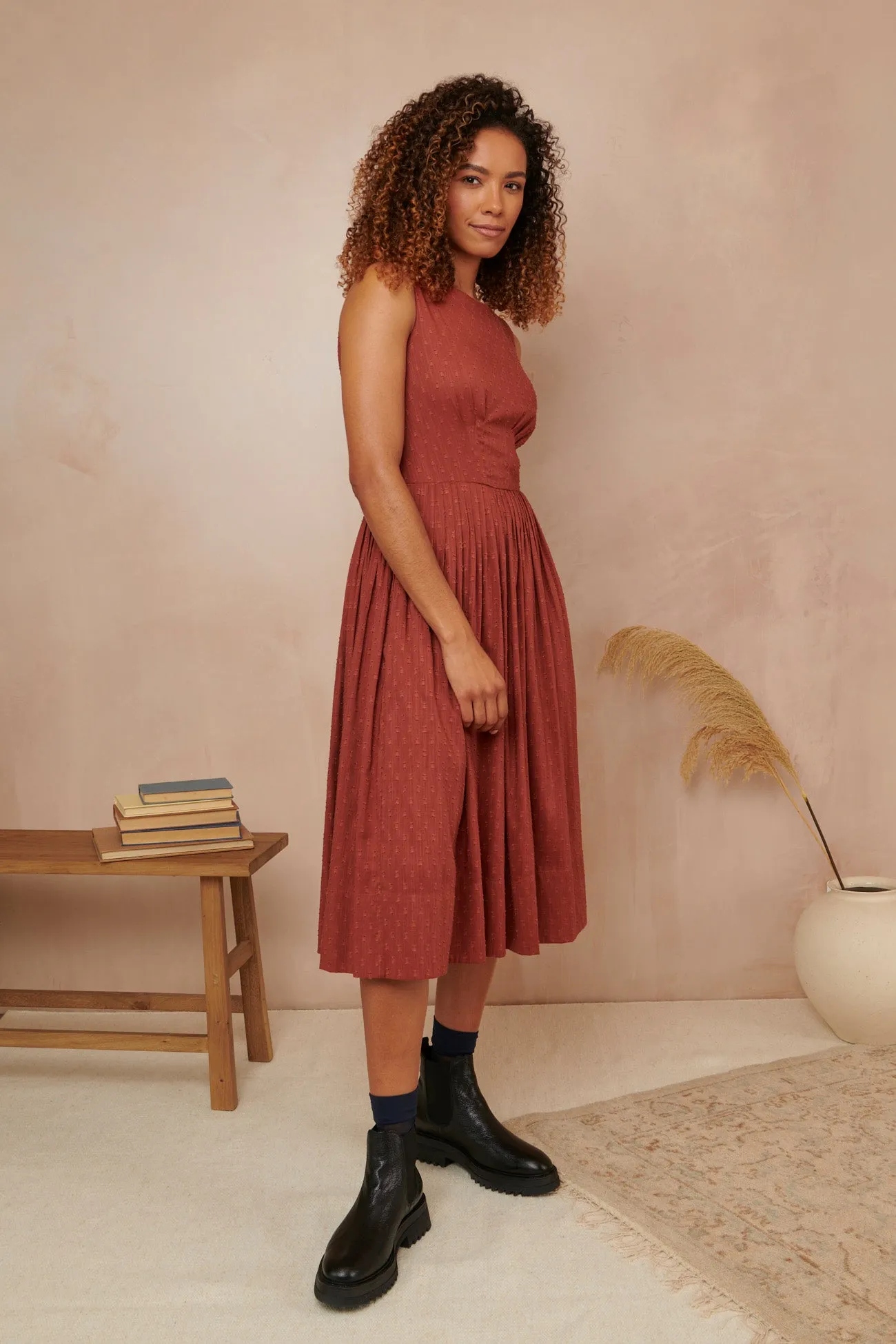 Abigail Viscose Dobby Cinnamon Dress Long