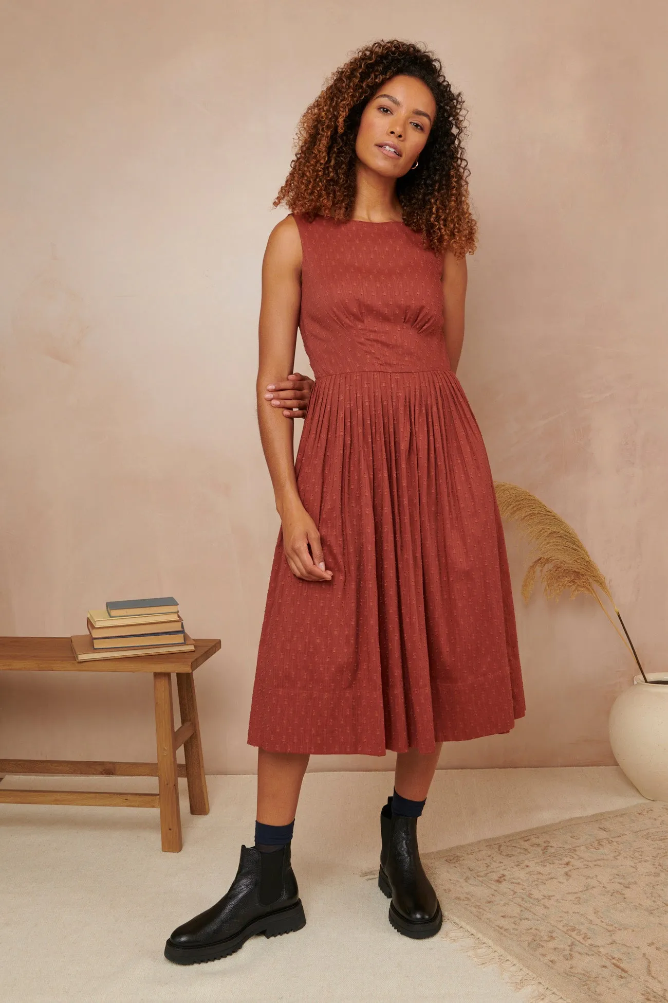 Abigail Viscose Dobby Cinnamon Dress Long