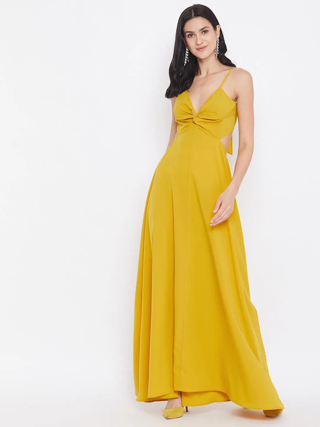 Berrylush Women Solid Yellow Strappy V-Neck A-Line Maxi Dress