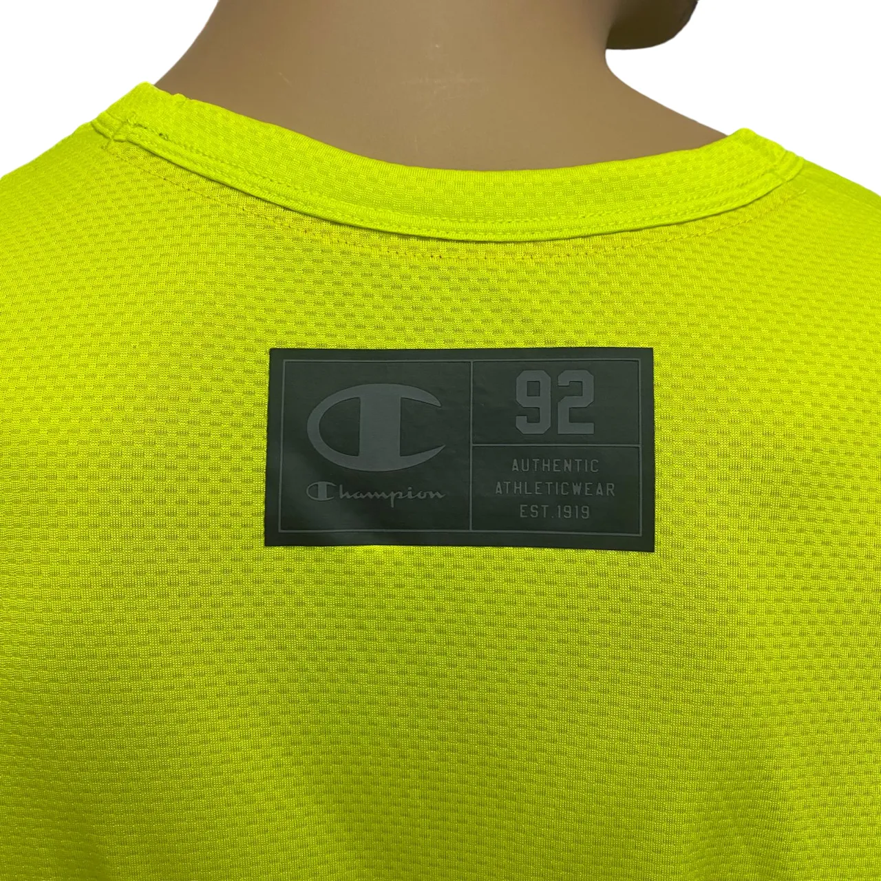 Champion maglietta girocollo manica corta da uomo in tessuto tecnico 220382 YS027 giallo lime