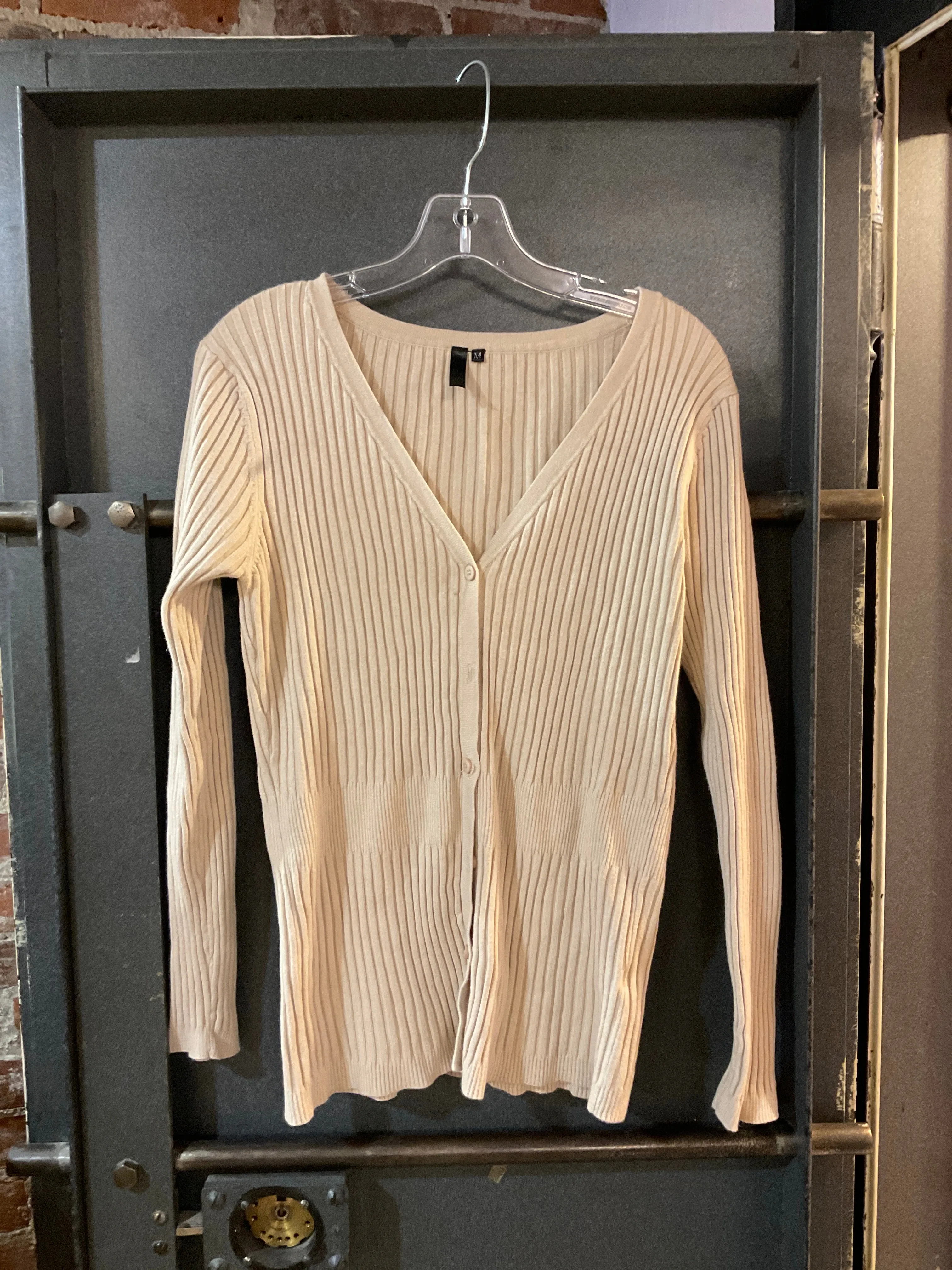 {{ClientCode}} BEIGE UNKNOWN CARDIGAN, M