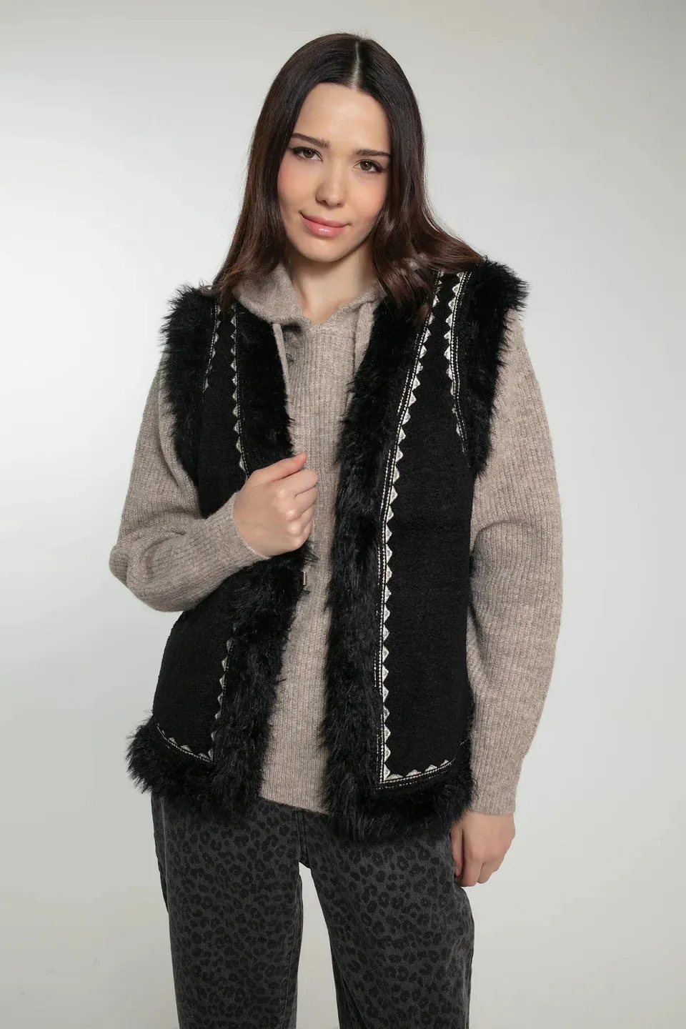 Danika Gilet - Black