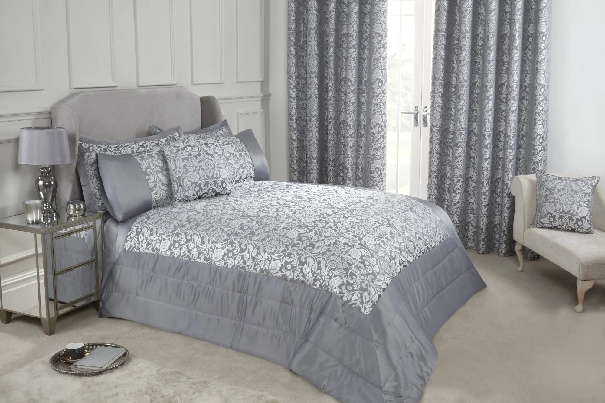 Eden - Embellished Jacquard Quilted Bedspread Set in Silver