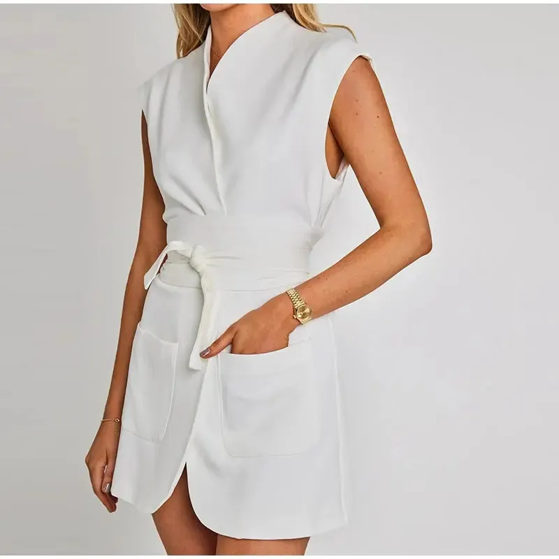 Grazia - Flattering dress with waist detail