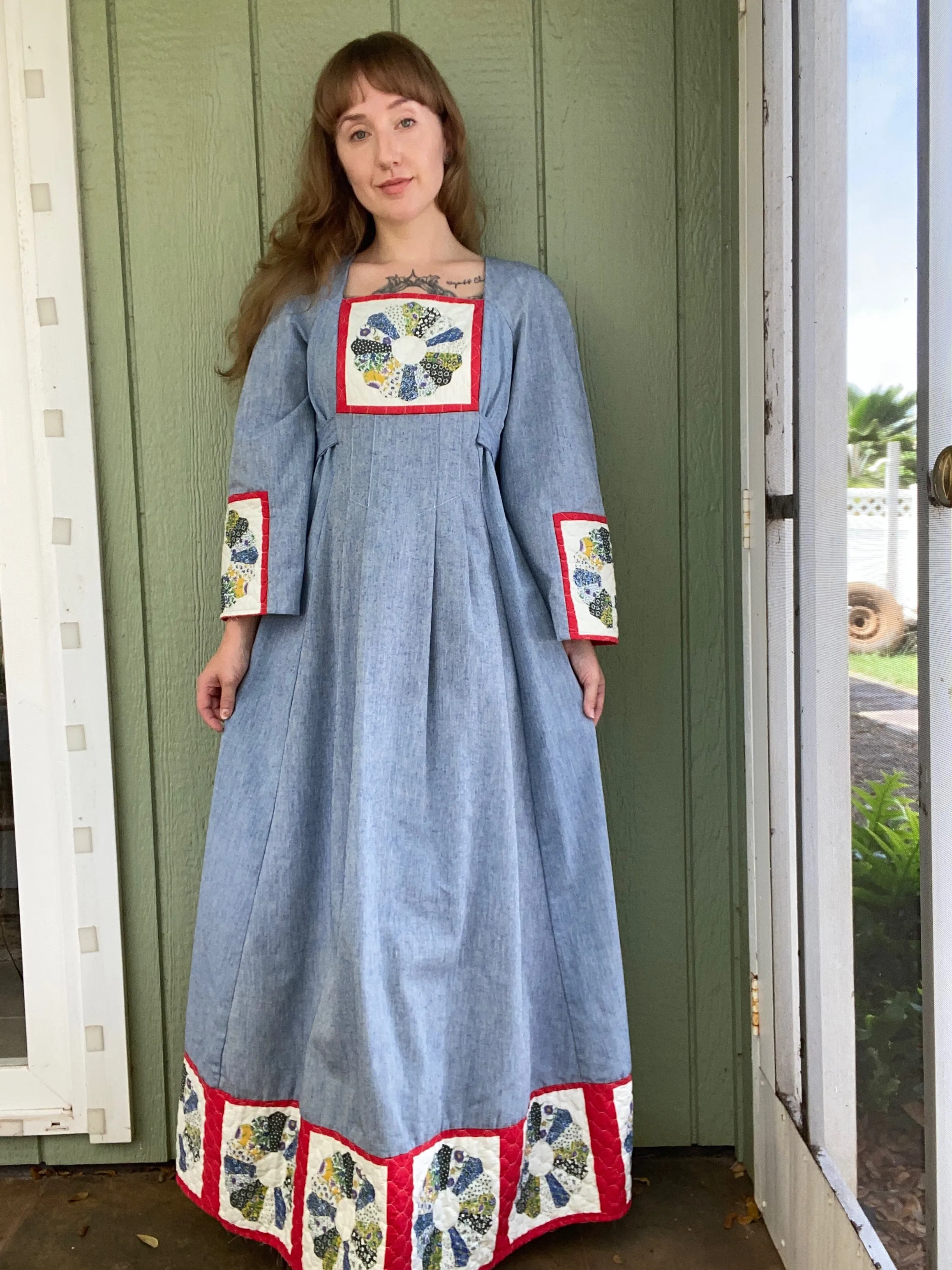 Holly’s Gloria Morét of California Dresden Plate Quilt Dress