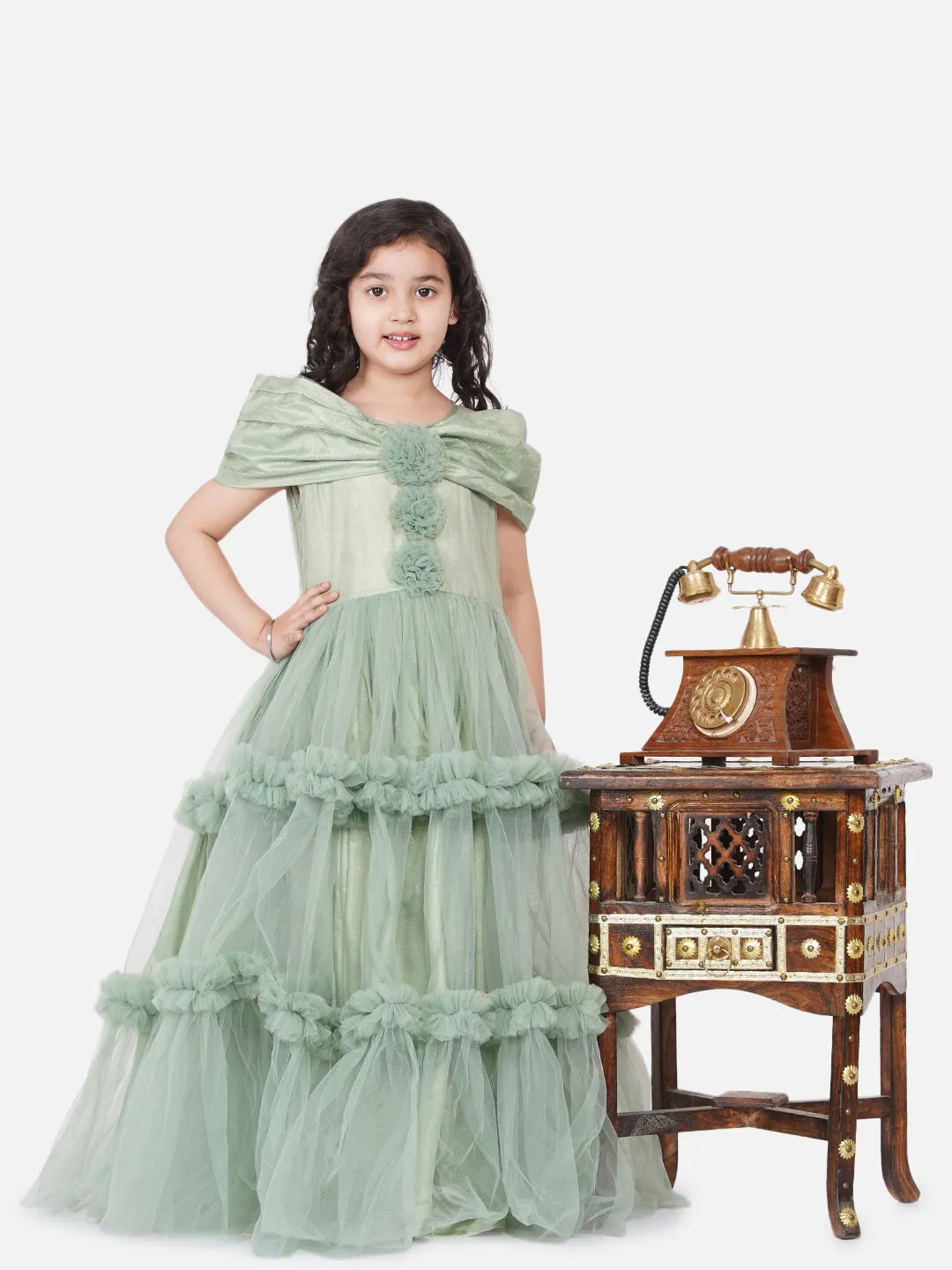 Jashvi Girls Green Embellished Net Fit & Flare Dress