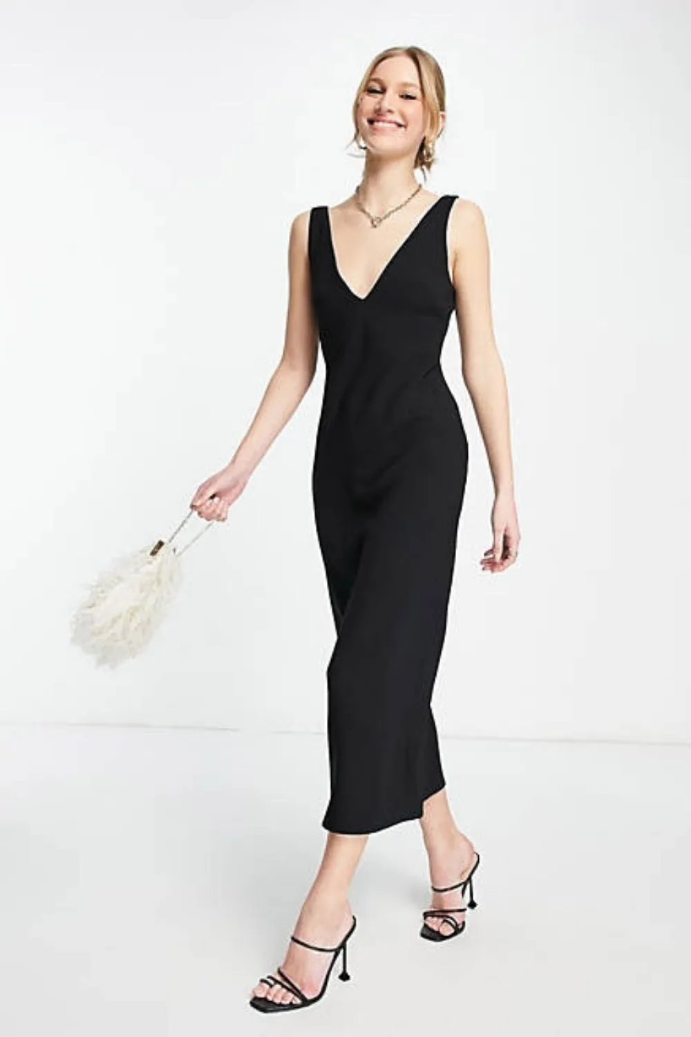 Sleeveless Black Maxi Dress