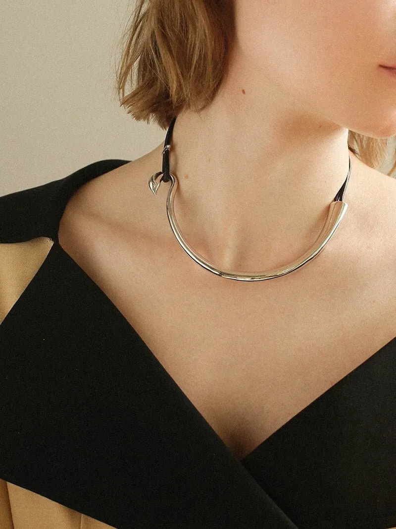 Swan Neck Bird Collar