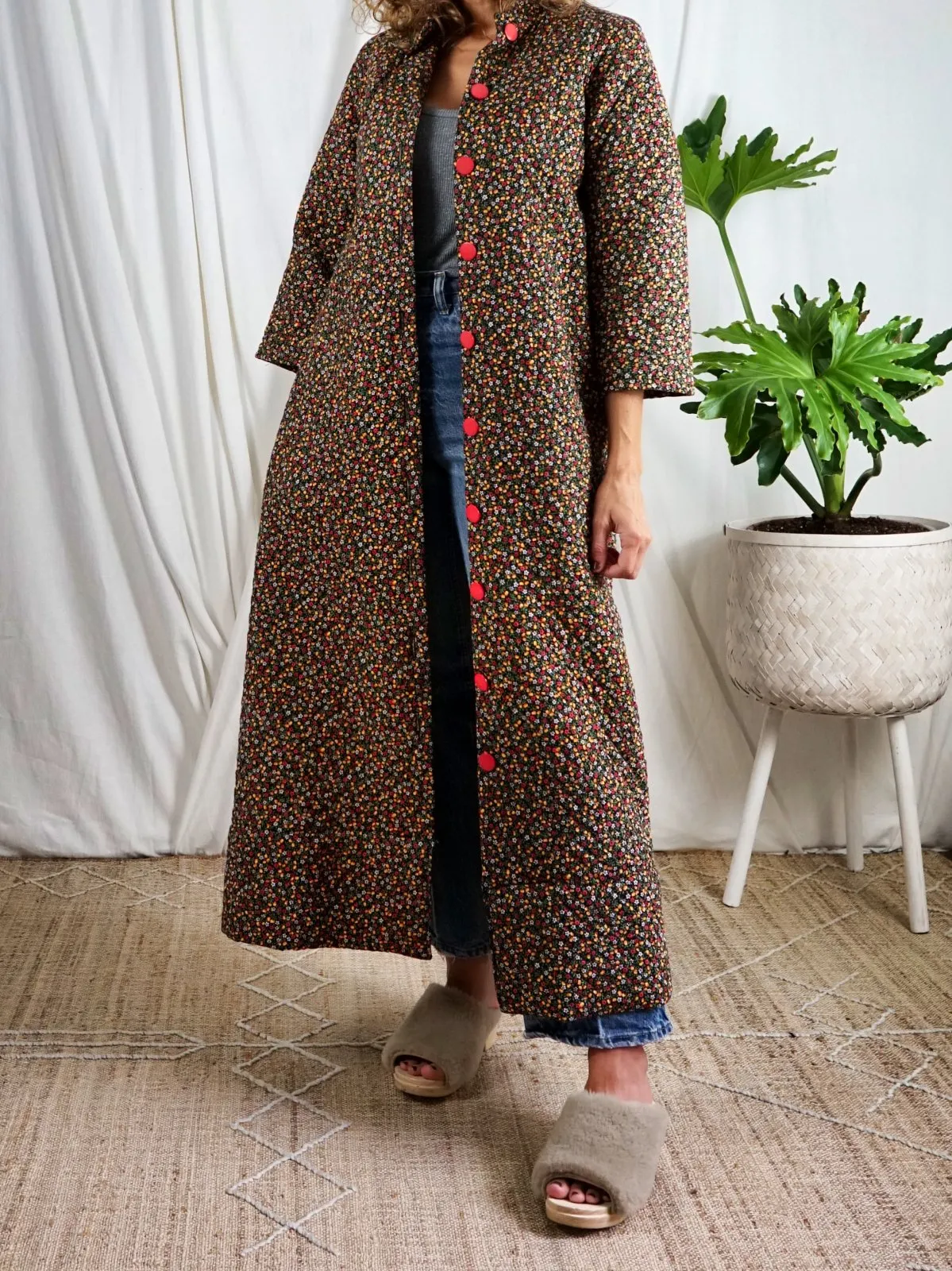 Vintage Quilted Fruity Floral Robe