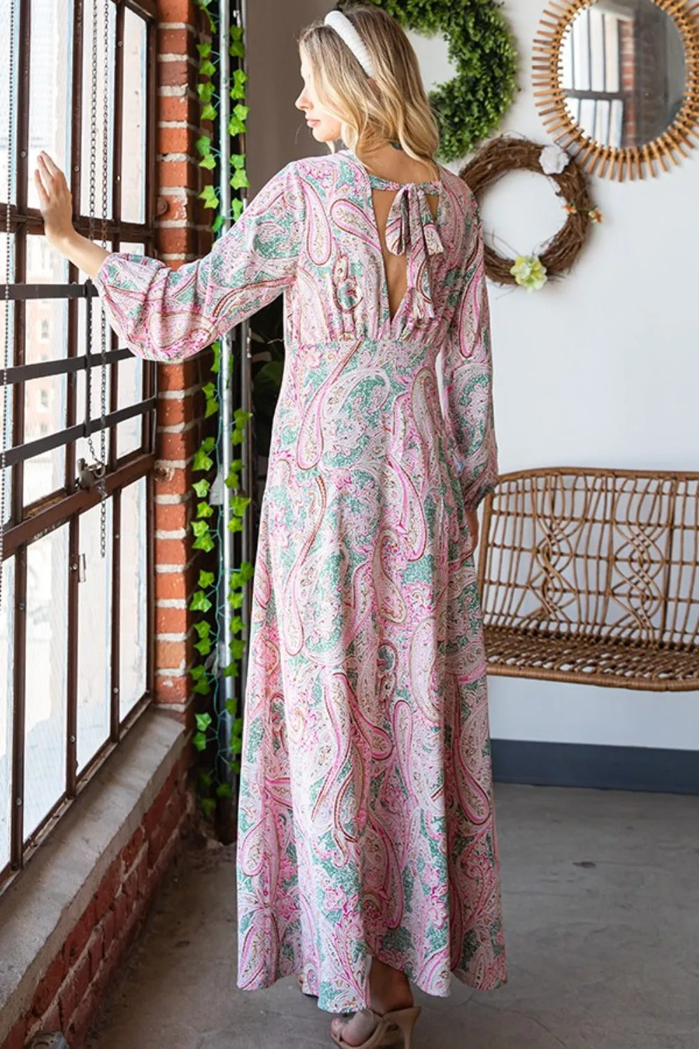 Women's First Love Paisley Print Tie-Back Long Sleeve Maxi Dress