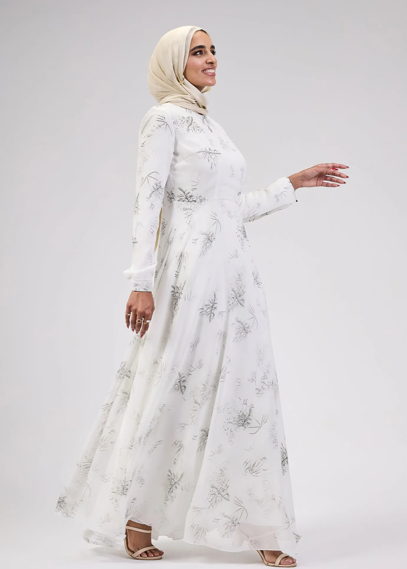 Zayneb Elegant Ivory Chiffon Maxi Dress with Floral Print